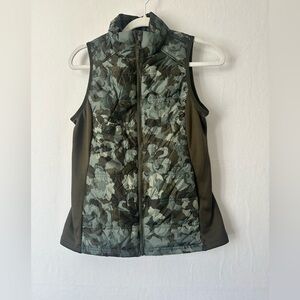 AVIA Green Camo Zip-Up Vest – Women’s XS (0–2) – NWT
